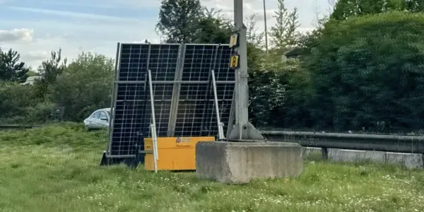 solar hydrogen vault with solar panel on road networks